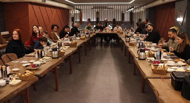 TMB Tv Ailesi Programcıları ve Ekibiyle İftarda Buluştu