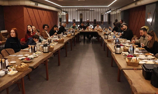 TMB Tv Ailesi Programcıları ve Ekibiyle İftarda Buluştu